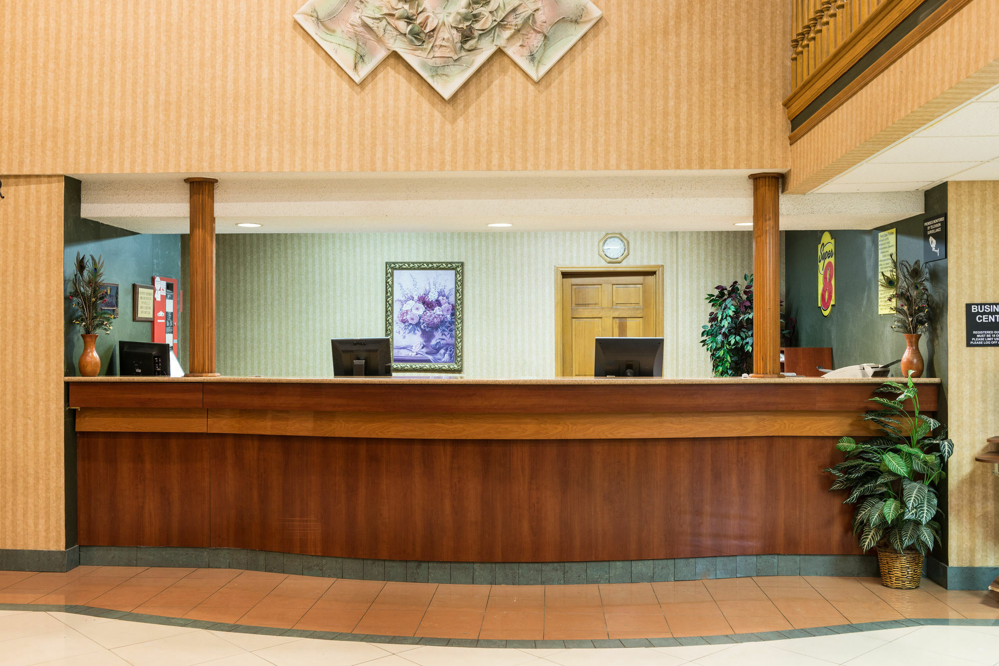 Super 8 By Wyndham Troy Il/St. Louis Area Hotel Luaran gambar