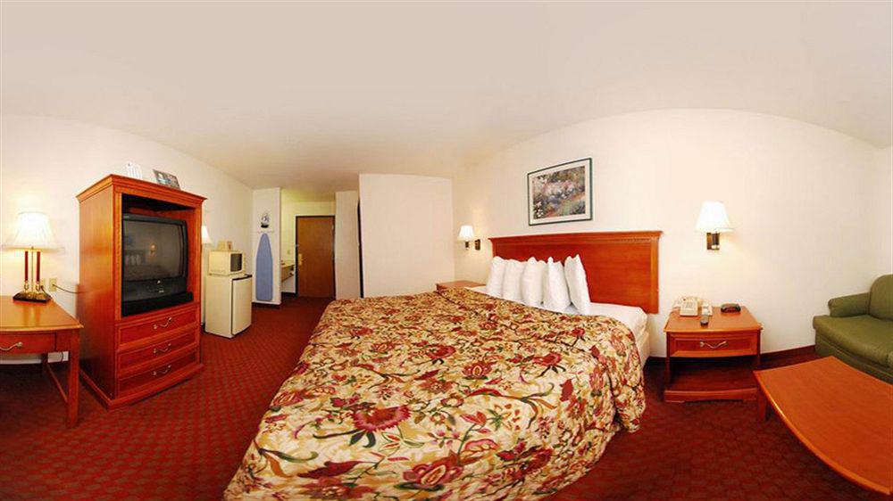 Super 8 By Wyndham Troy Il/St. Louis Area Hotel Luaran gambar